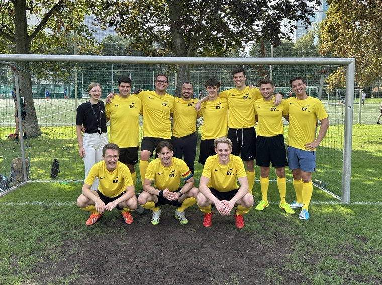 Wiener Kanzleiturnier 2024 EY Law Team Fußball Karriere eylaw