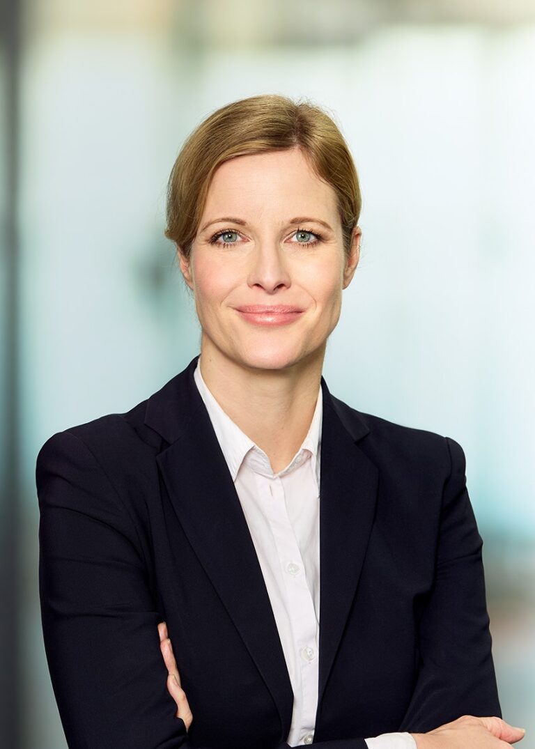 Miriam Broucek EY Law Attorney Rechtsanwalt Finance Banking Digital FinTech